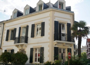  Maison Garnier Hôtel de Charme Biarritz  Биарриц